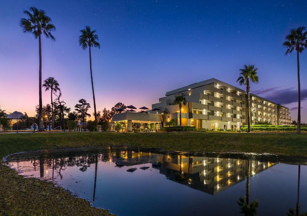 Kissimmee Hotel | Palazzo Lakeside Hotel