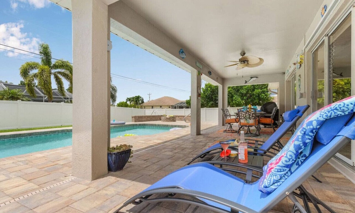 Pelican House | Paradise Found! Relaxing Pool home in Cape Coral