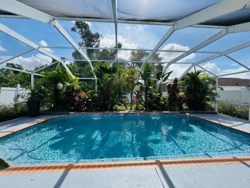 Sabal Harbour House | Paradise Pool heated Home near Siesta Key & IMG Academy