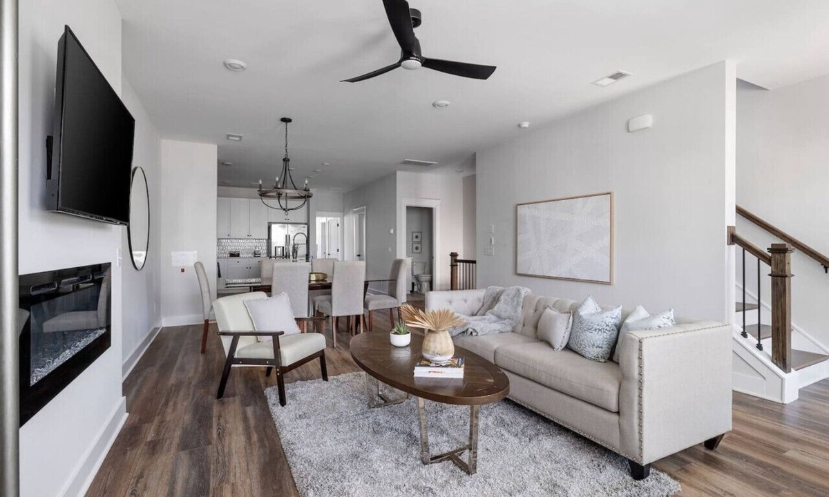 North Charleston House | Park Circle Mixson 4 Bedroom/10 Min to Downtown