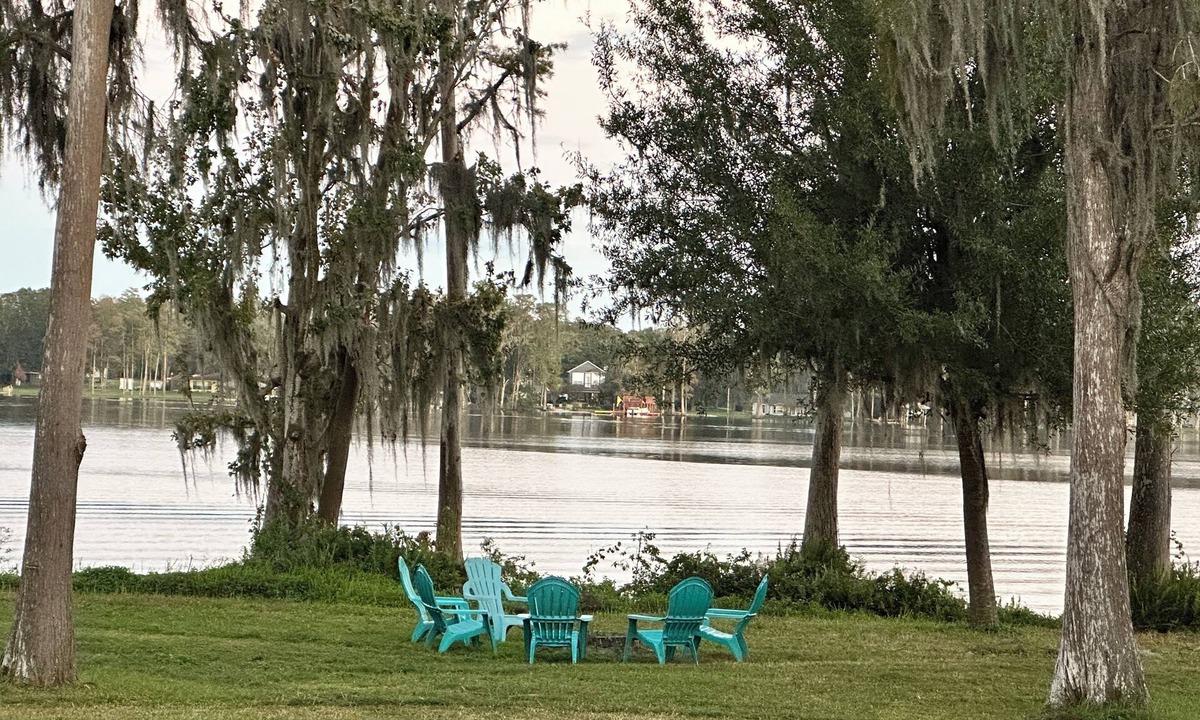 Odessa House | Peaceful Lakefront Home!