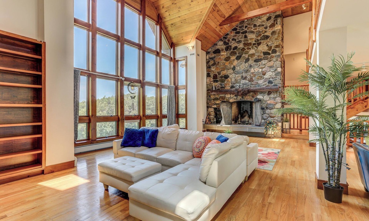 Beemerville Cottage | Peaceful Mountian Oasis: Firepit, Hot Tub, Sauna!