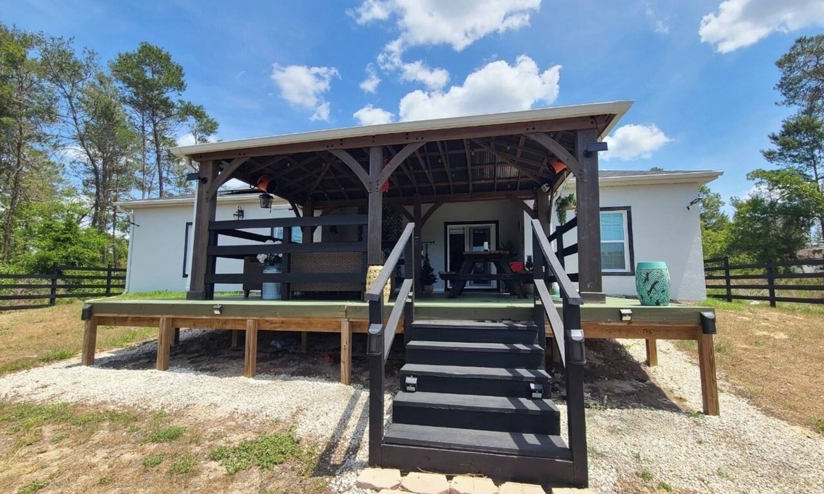 Ocala House | Peaceful Ocala Home Fire Pit 20 Min to World Equestrian Center