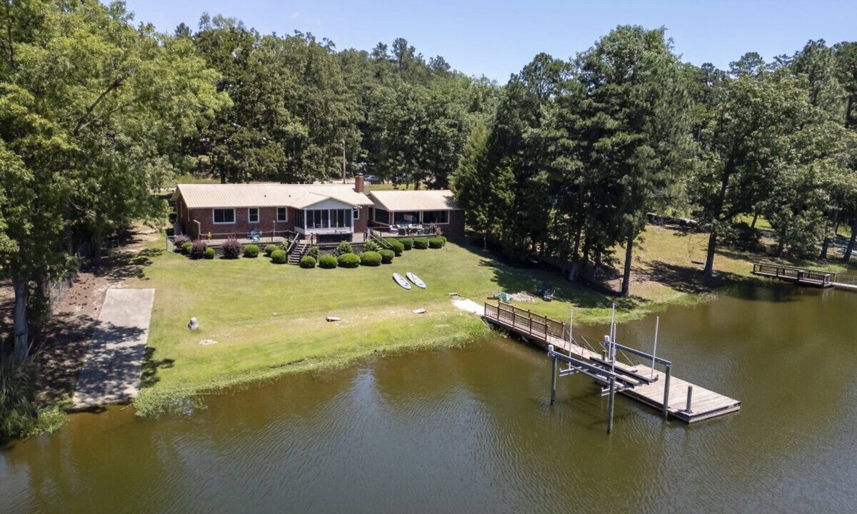 Leesville House | Peaceful Retreat on Lake Murray - HOT TUB!, Private Dock, Firepit, and Kayaks