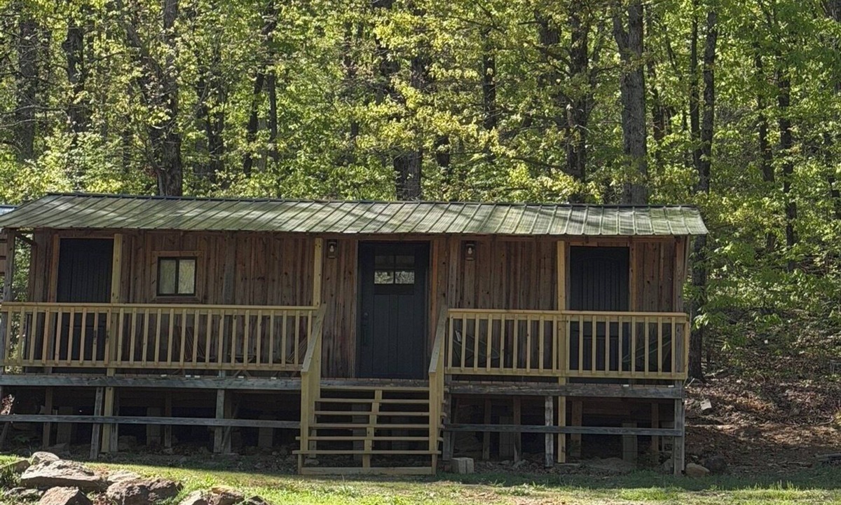 Floral Cabin | Peaceful Tiny Cabin Getaway Surrounded by 3,000 Acres of Nature