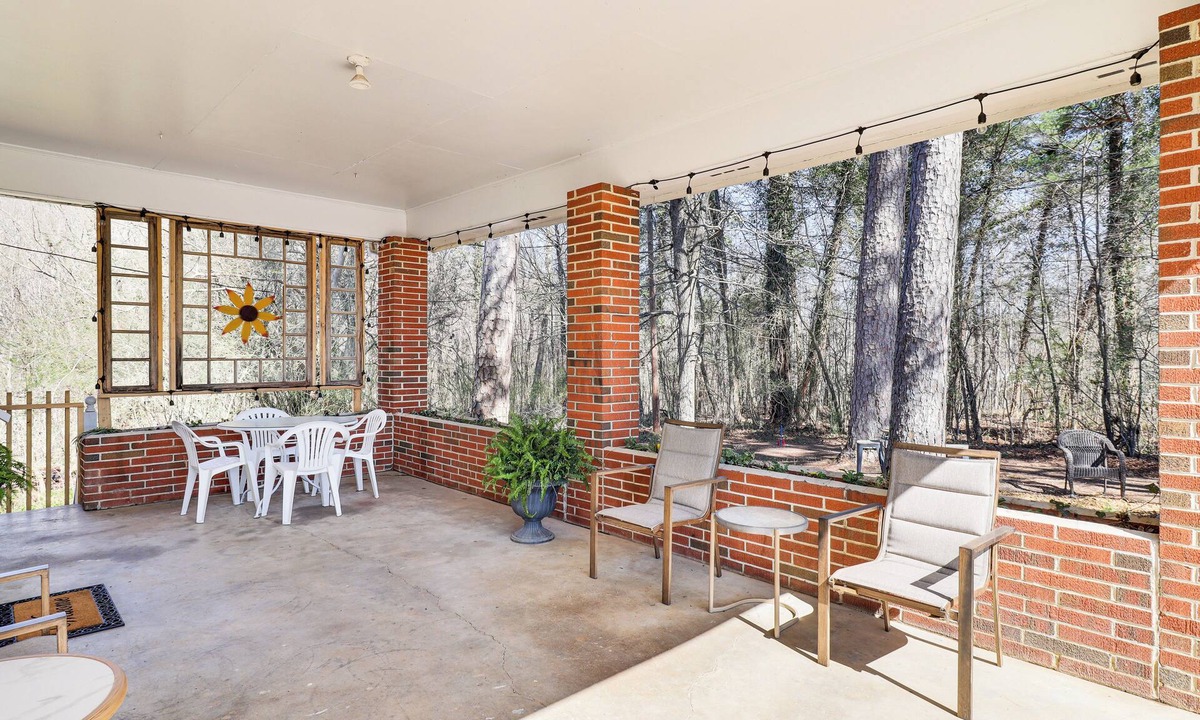 Trenton Cottage | Peaceful Trenton Home w/Patio Near Hiking!