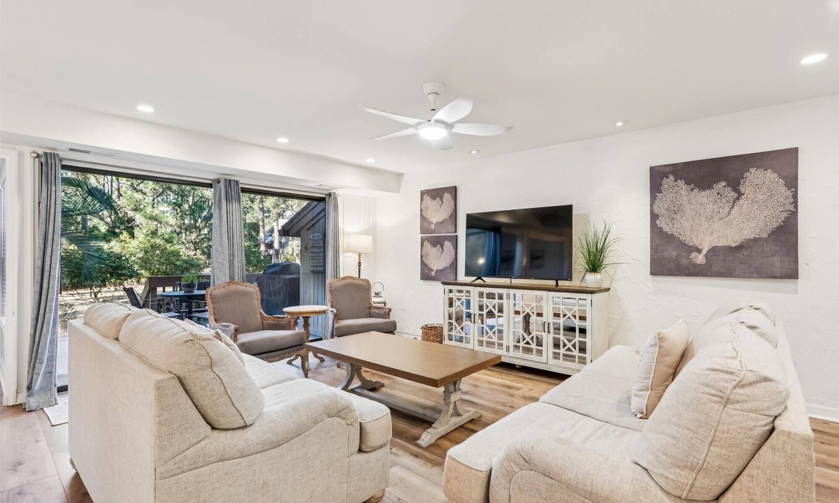 South Beach Villa | Peaceful Villa Steps to Beach in Sea Pines