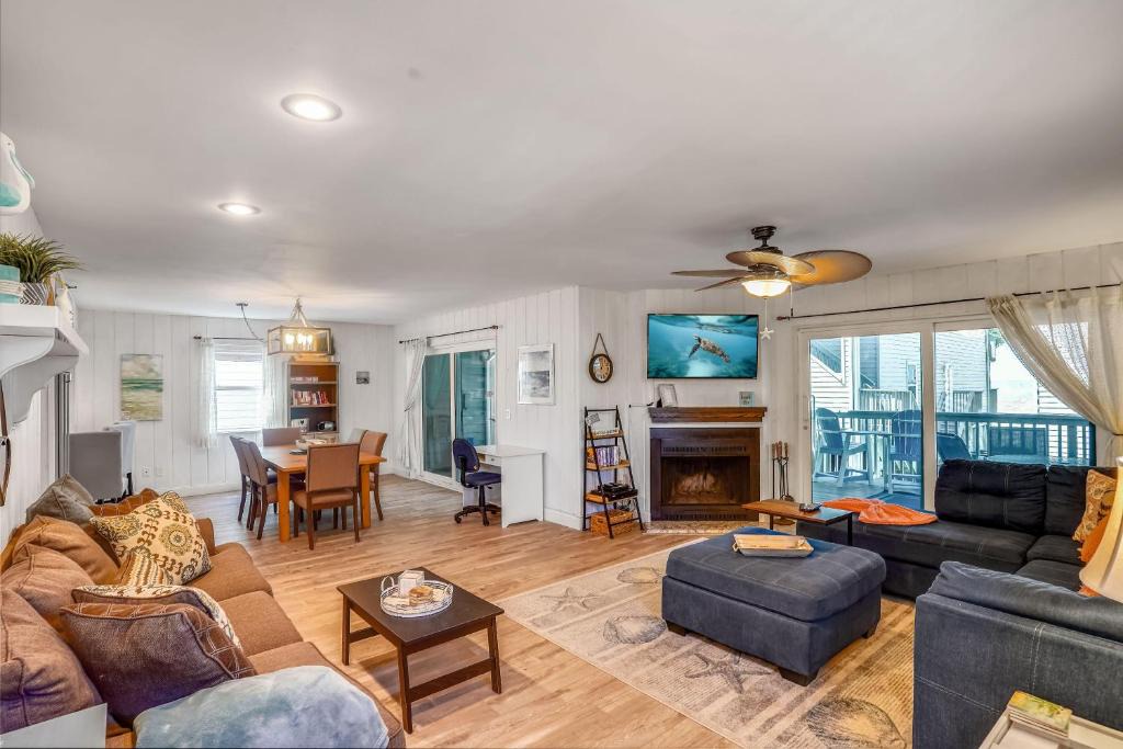 Indian Shores House | Pelican Pointe 2C