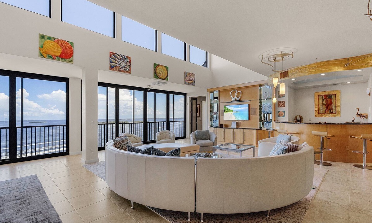 Punta Rassa House | Penthouse Oasis: 180° Water Views & Heated Pool