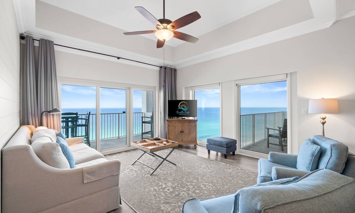 Sandestin Condo | Penthouse Perfection! Simple Elegance at Tops'l Beach Manor 1408 w/Breathtaking Gulf Views