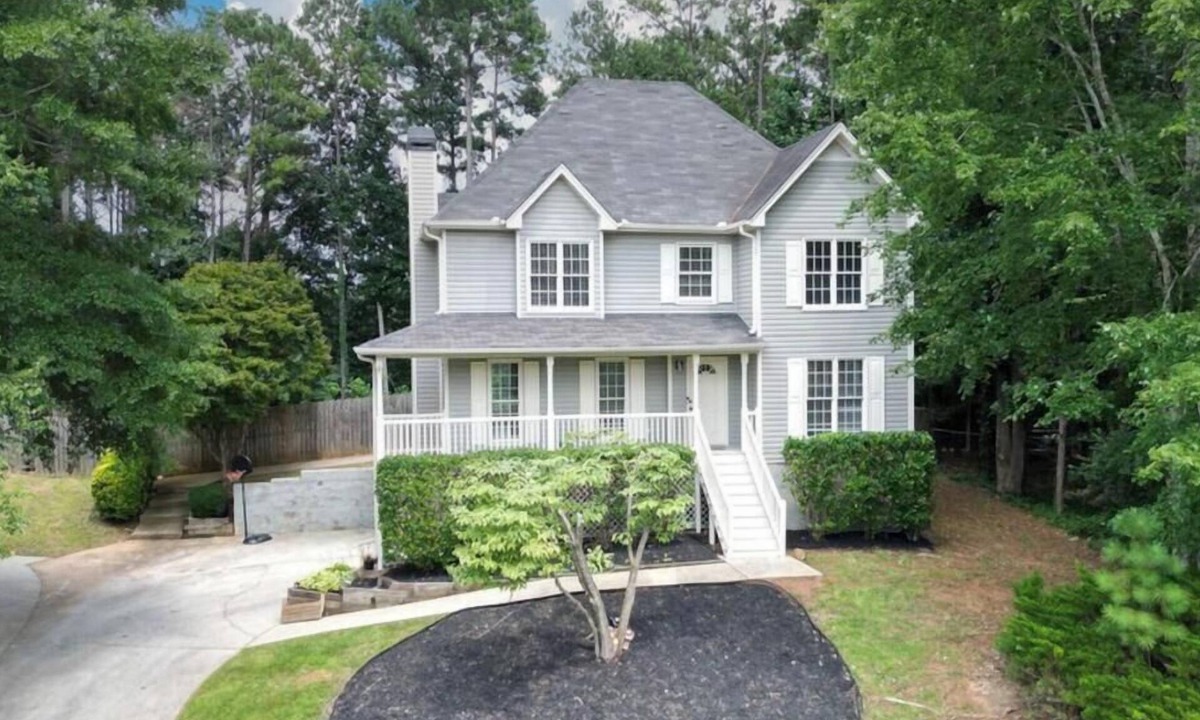 Douglasville House | Perfect 2-bedroom house with AC and POOL in delightful Douglasville