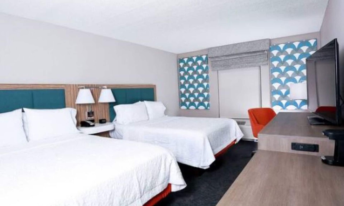 Wesley Chapel Hotel | Perfect Base Near Tampa Fun—Busch Gardens, Premium Outlets & Golf - 3 Units