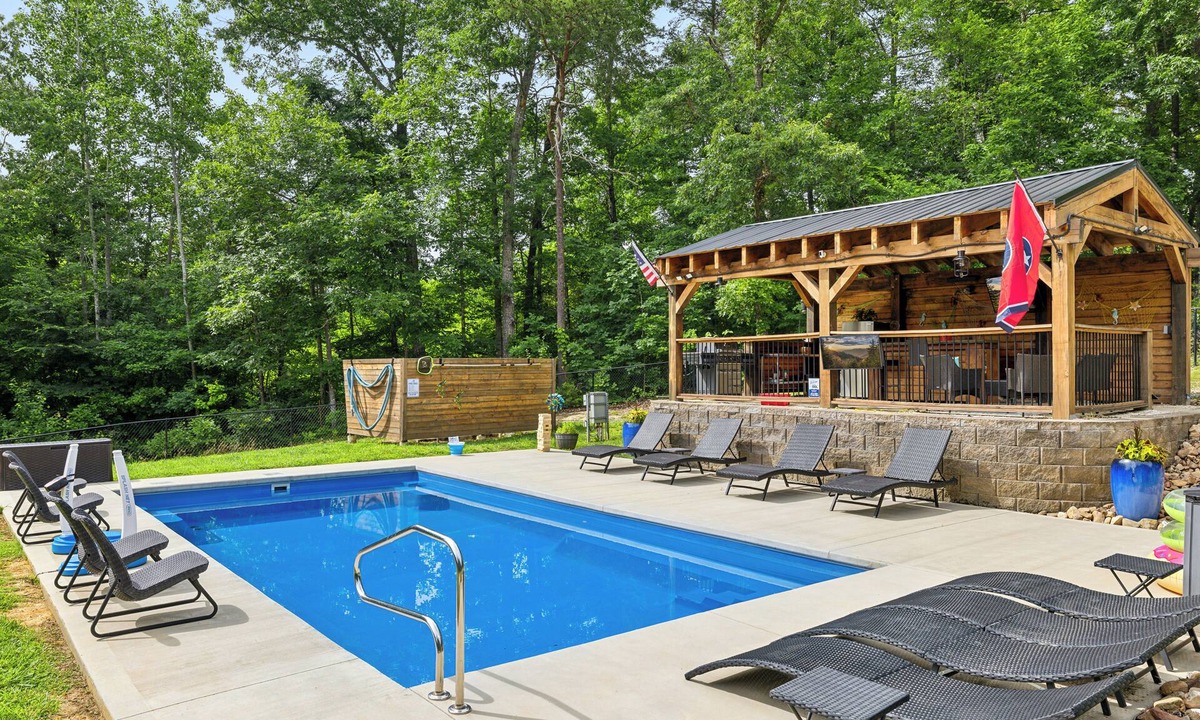 Sevierville Cottage | Perfect Location, Private Pool and Tiki bar fenced in yard, close to Dollywood