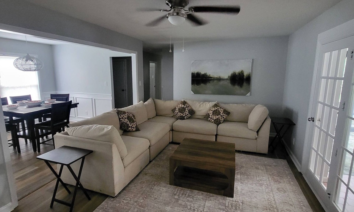 Warner Robins House | Perfect relaxing Cozy house 5-bedroom house with AC in friendly Warner Robins