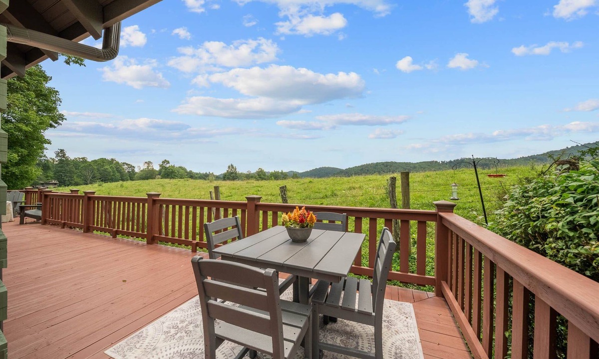 Todd House | Pet-Friendly Charming Cabin near Boone w/Views & Fireplace