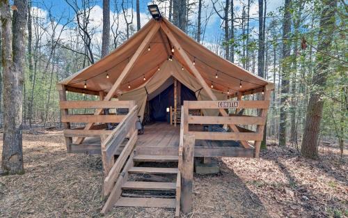 Suches Other | Pet-Friendly Glamping Retreat: Safari Tent Getaway in Suches, Georgia