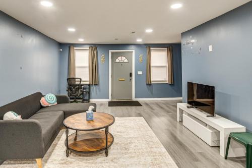 North Philadelphia House | Pet Friendly! NW Philly Rowhouse w/Fenced Yard!