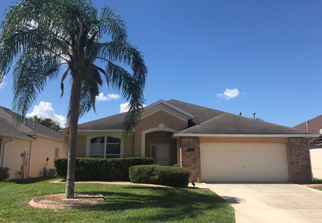 Esprit House | Pet Friendly with a Golf Course View