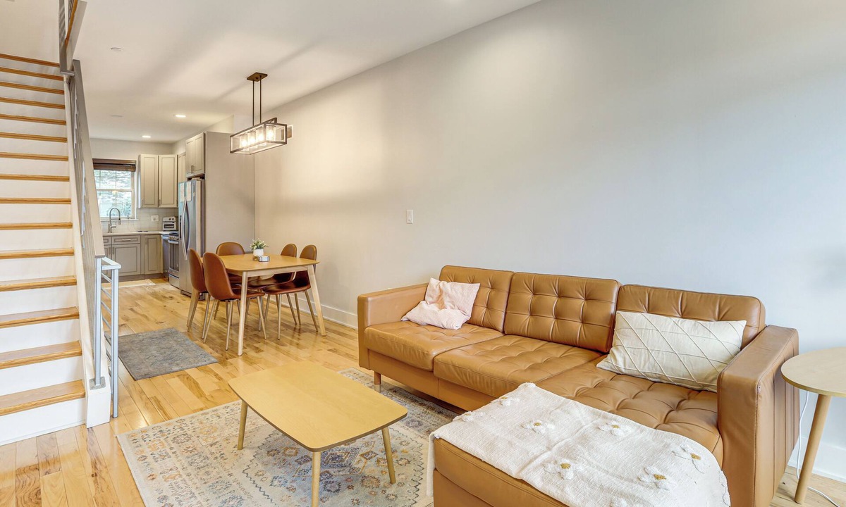 Mantua House | Philly Hub Near University City, Lincoln Financial