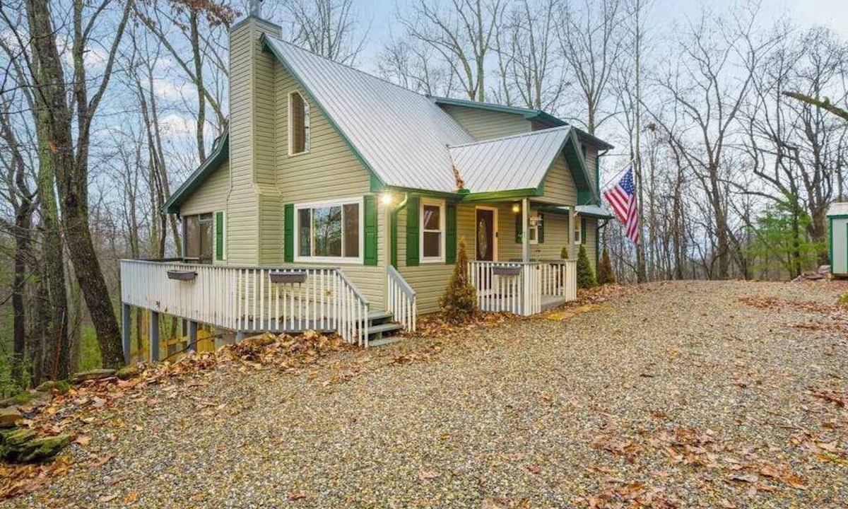 Blairsville Cabin | Playing Hooky Getaway