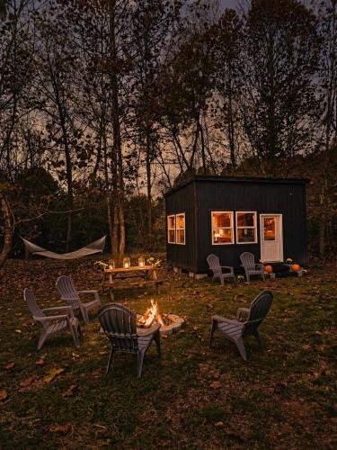 Louisville House | Pondside Cabin - 20 Peaceful Acres with Creek View
