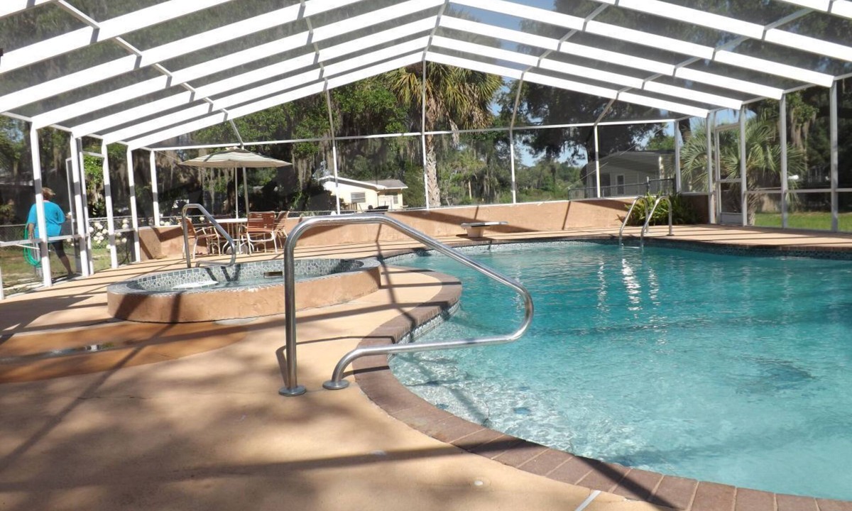 Inverness House | Pool-Access To Large Lake