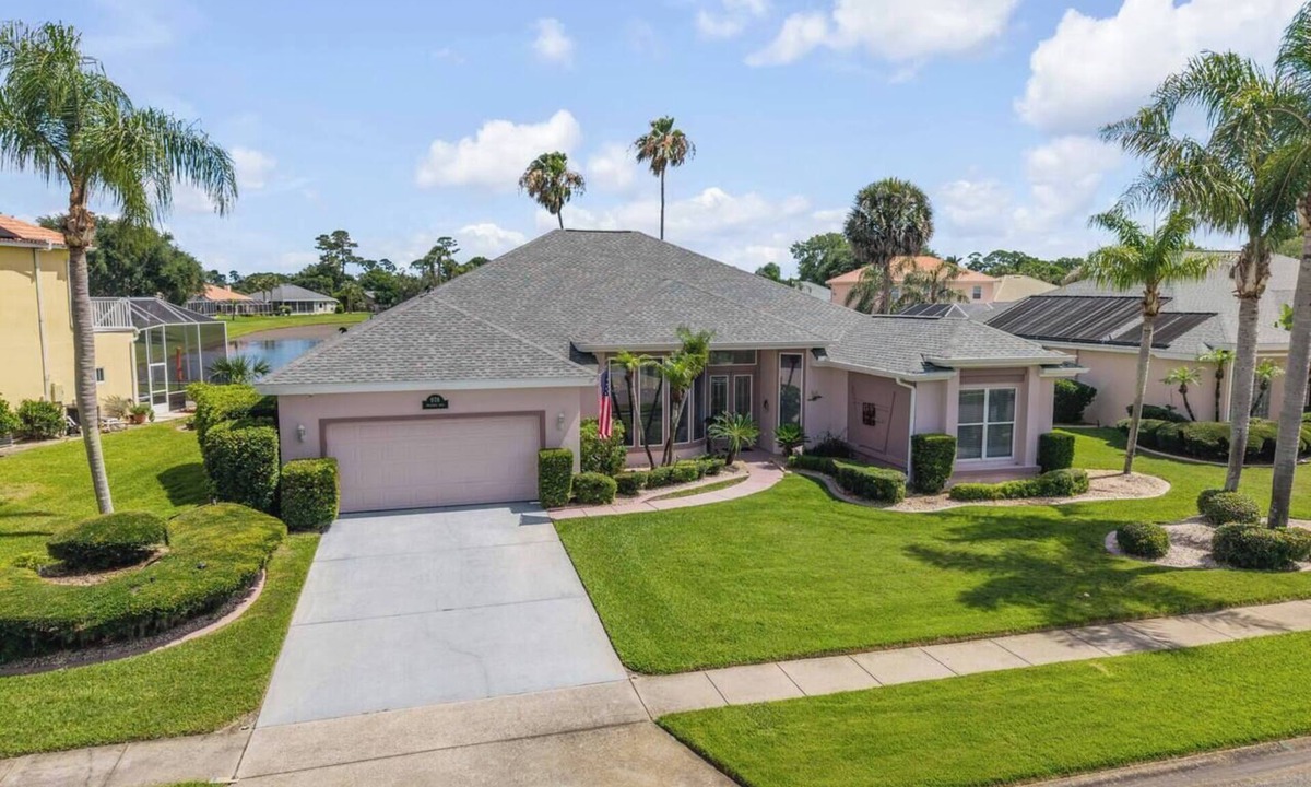 Countryside House | Pool Retreat Near Daytona & NSB