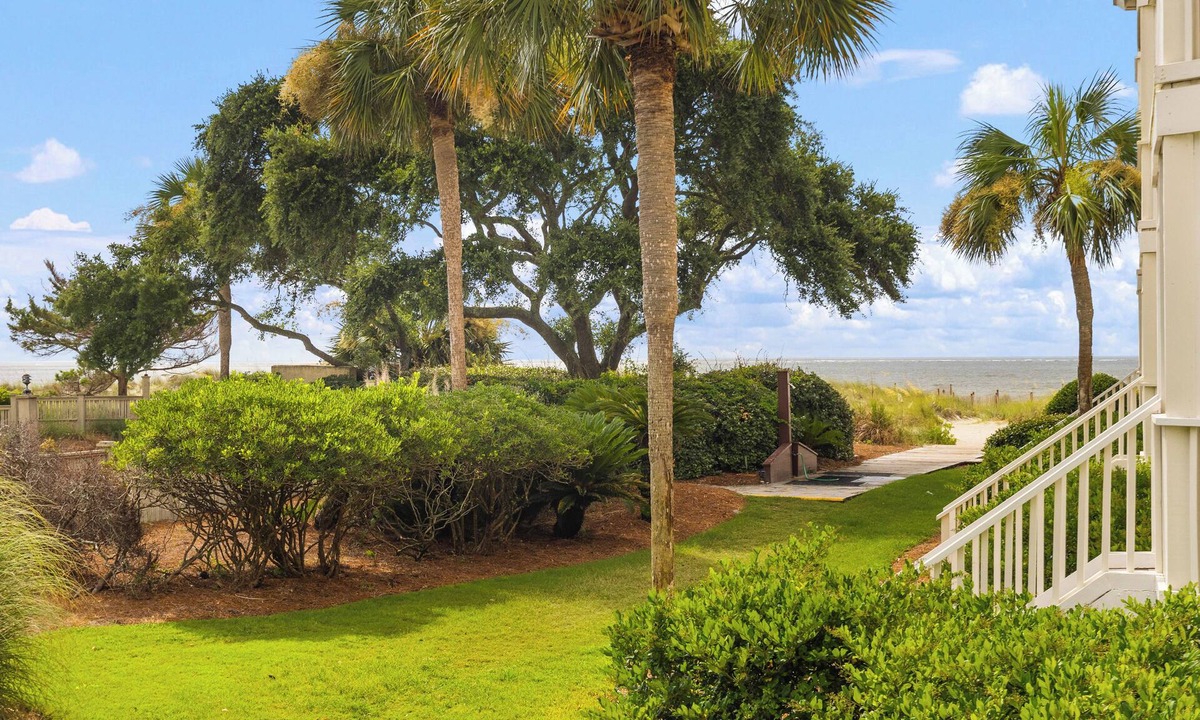Isle of Palms Villa | Port O' Call C104 - Beautiful Ocean Walkout!