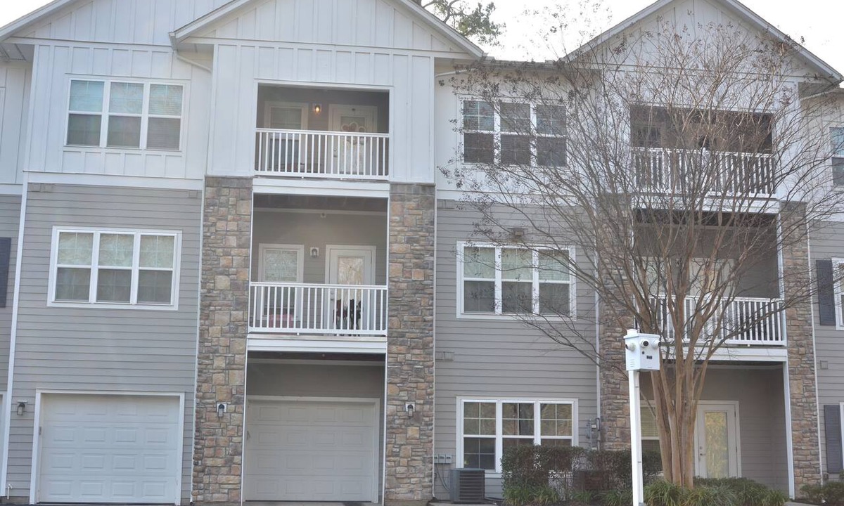 Columbia Apartment | Premium Feel Elegant 2BR Apartment Minutes from USC & Downtown , Gym Access