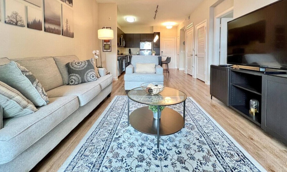 Carver City - Lincoln Gardens Apartment | Prime Central Tampa, Work Desk, Private Balcony