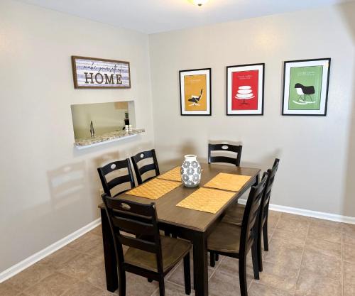 Tallahassee House | Pristine Elegance meets Chic Charm!