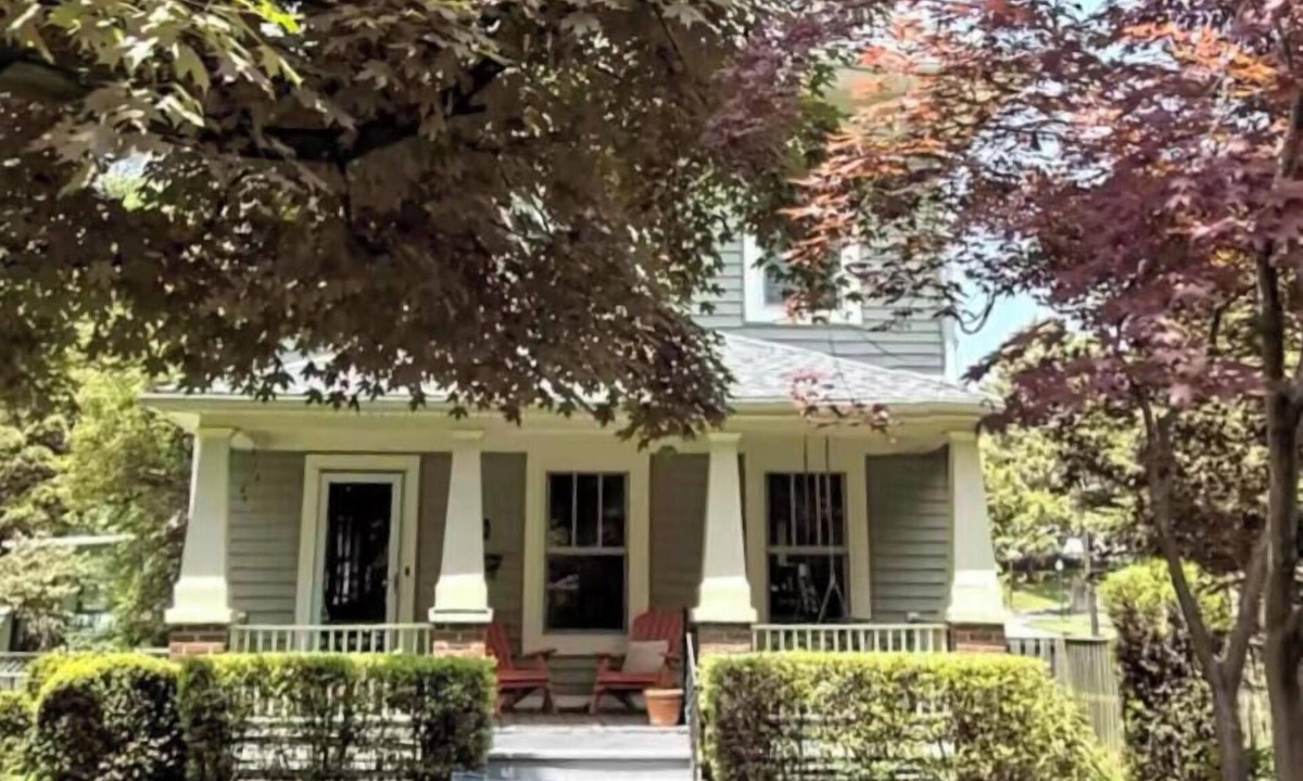 Silver Spring House | Private Apt 1 Bedroom Hi-Speed Internet, DC Metro.