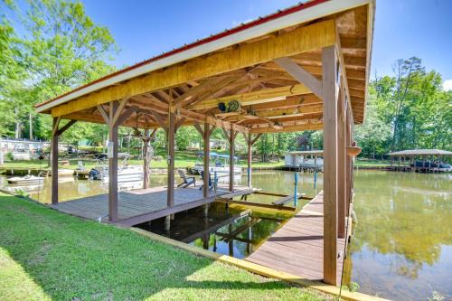 Milledgeville House | Private Dock: Pet-Friendly Home on Lake Sinclair