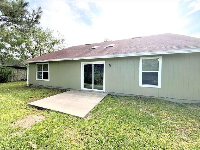 Southside Apartment | Private owner looking for a responsible tenant.