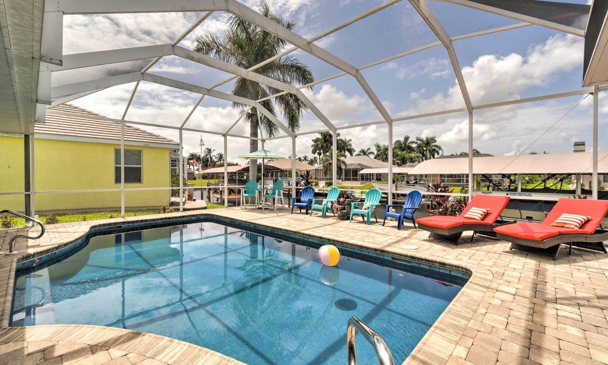 Caloosahatchee House | Private Pool: Waterfront Cape Coral Home!