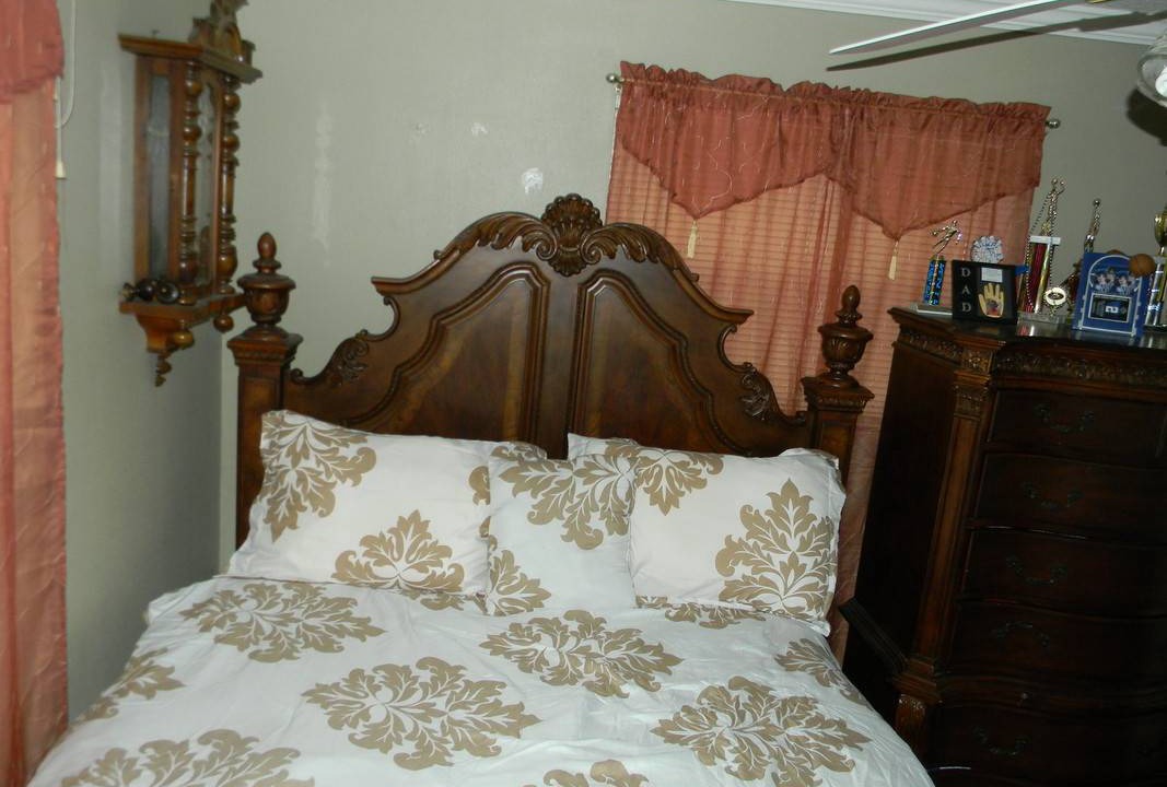Orange Park Resort | Private room ∙ 1 guest
