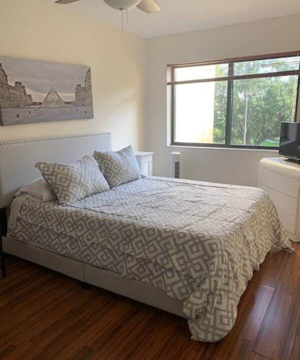 Ludlam Resort | Private room ∙ 1 guest