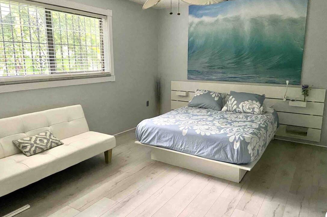 Miami Springs Resort | Private room ∙ 3 guests
