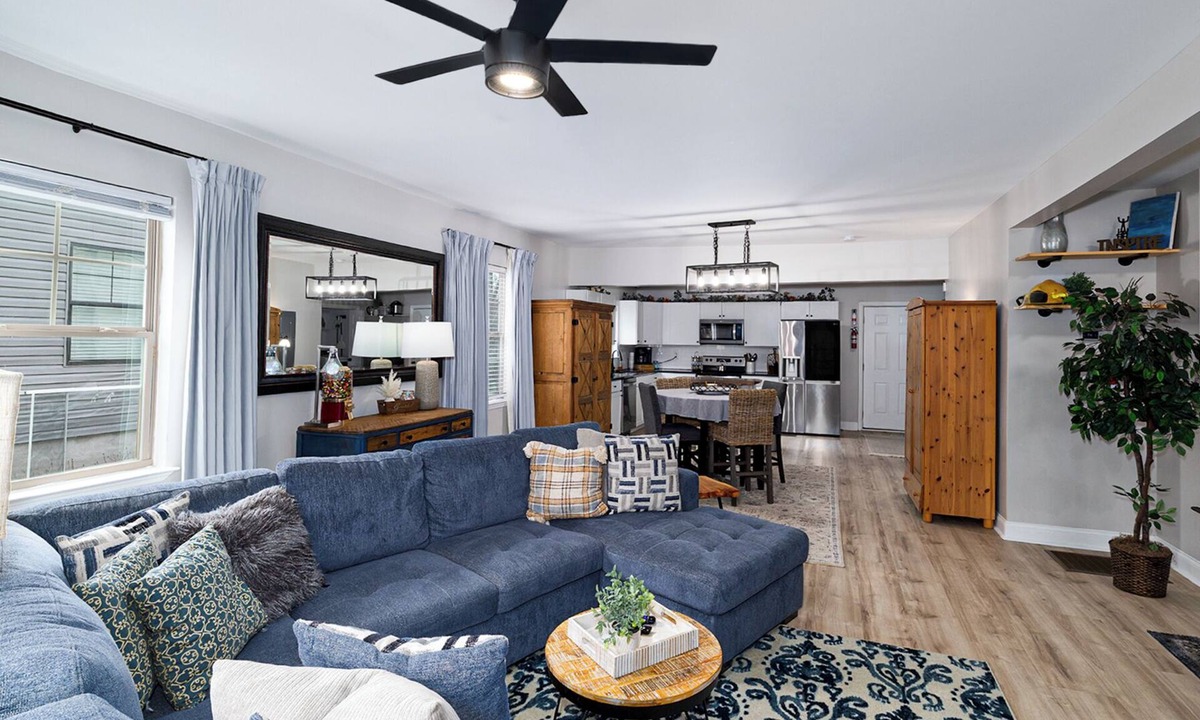 East Chattanooga House | Private Updated Home W/Dedicated Work Space - Close to Downtown