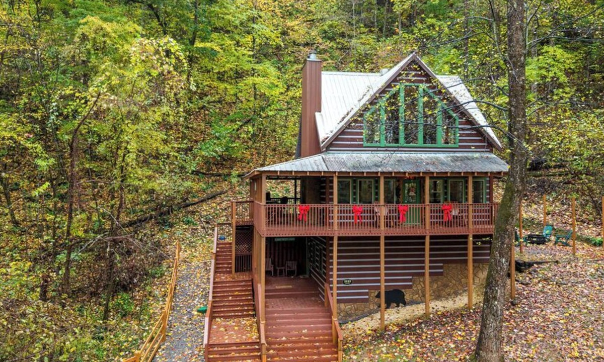 Smoky Mountains House | Private Vacation Getaway! True Log Cabin!