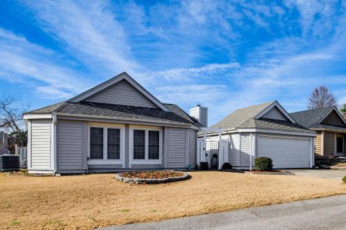 Huntcliff House | Private Yard & Gym: Classic Columbia Home