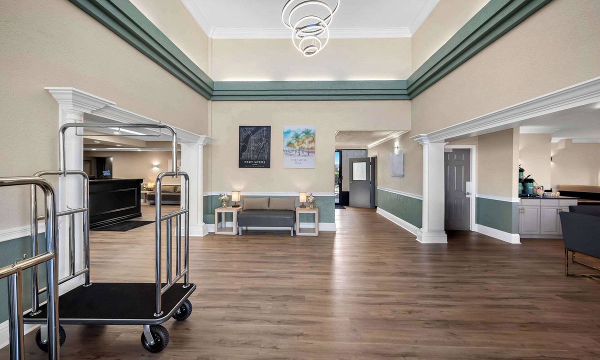 Fort Myers Hotel | Quality Inn Fort Myers - Cape Coral