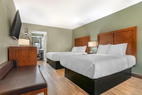 Bay VIew Addition Hotel | Quality Inn & Suites near Panama City Beach