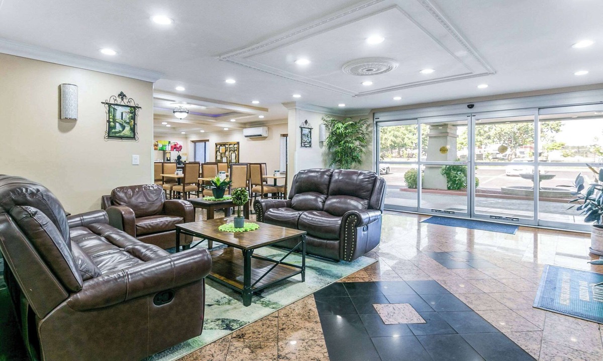 College Park Hotel | Quality Inn & Suites