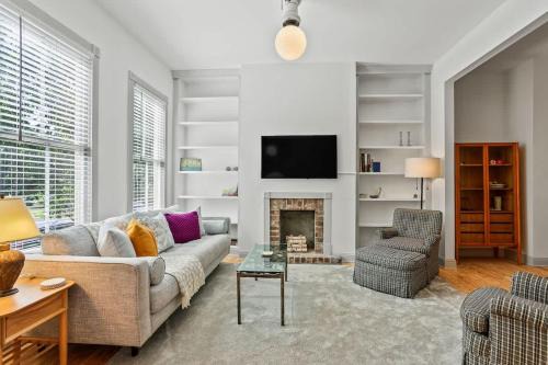 Beach Institute House | Quiet Historic Corner Easy Walk to Downtown Dining and Entertainment