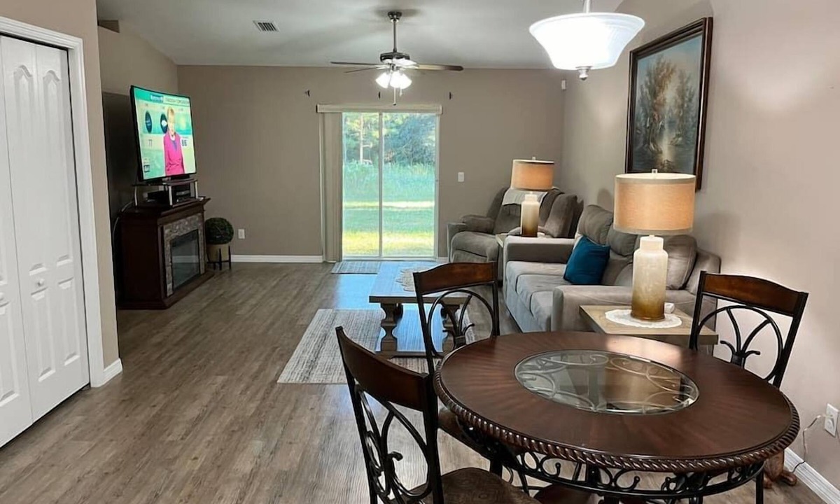 Citrus Springs Apartment | Quiet Snowbird Retreat: Comfy, Clean, Affordable