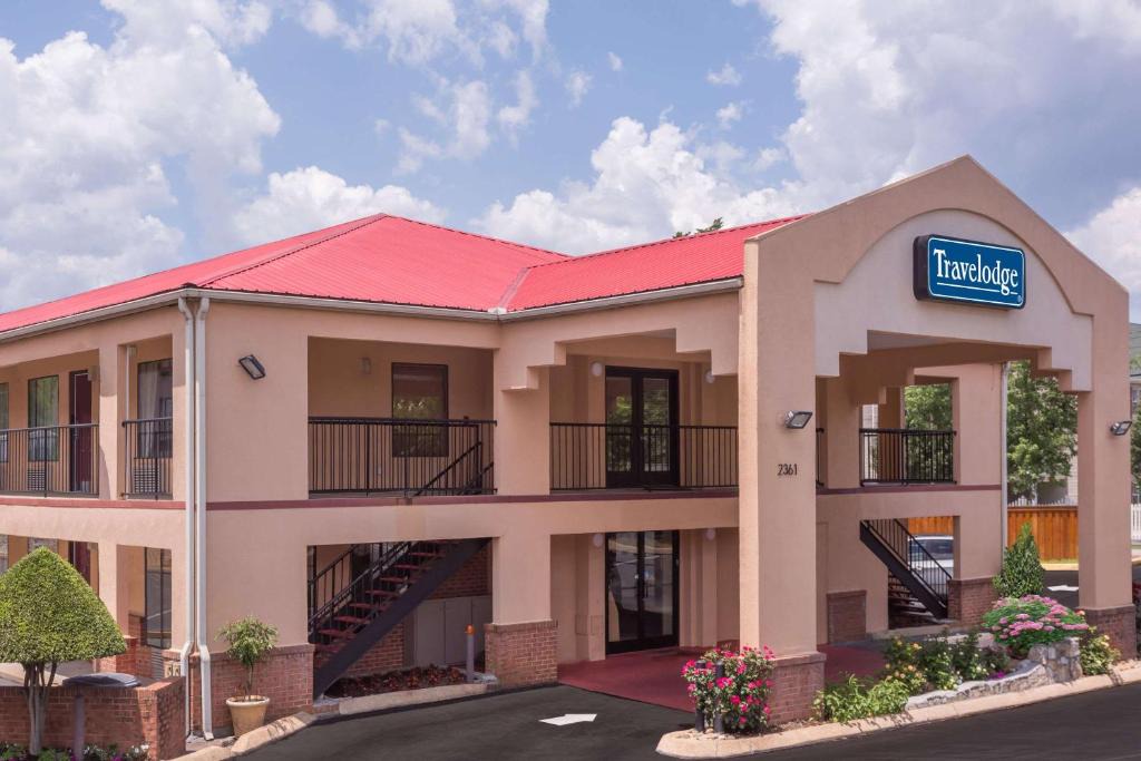Graysville Hotel | Regency Inn & Suites-Hamilton Place