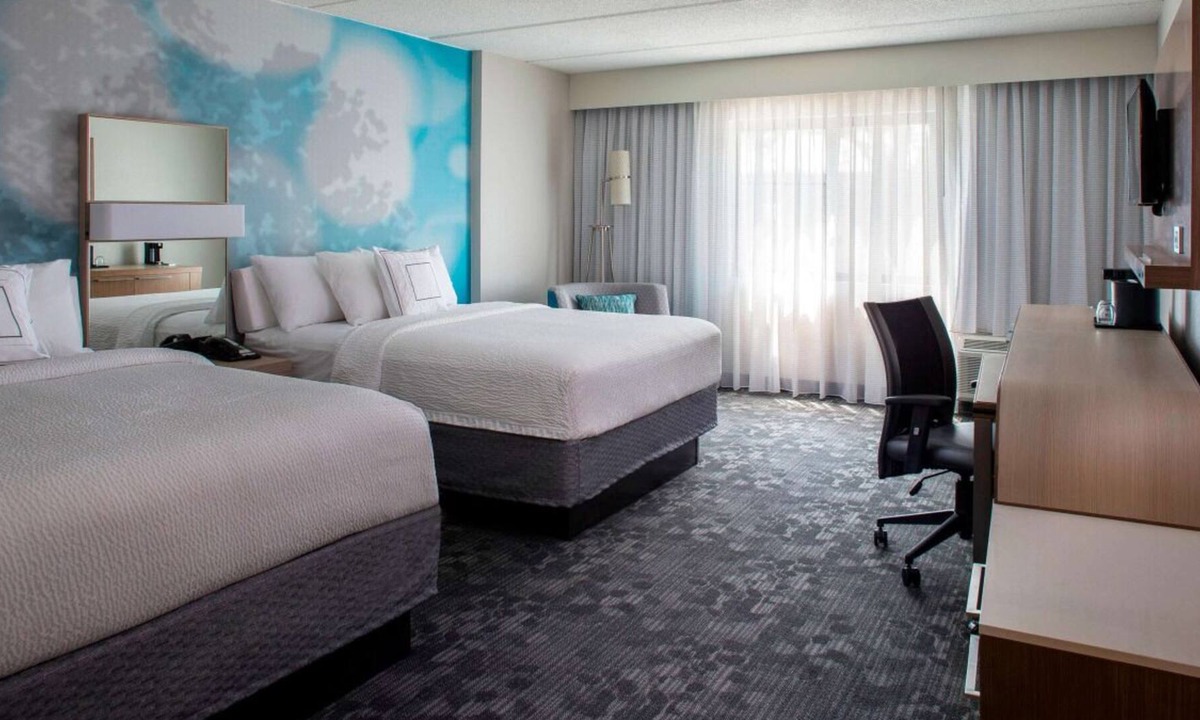 Norcross House | Relax and Recharge! 4 Pet-friendly Units, Onsite Swimming Pool, Free Parking