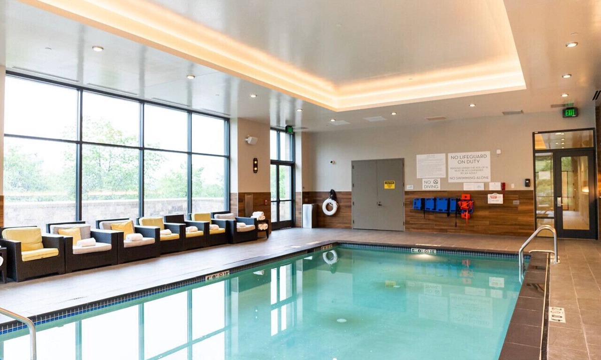 Berkeley Heights Hotel | Relaxing Stay in New Jersey! 2 Spacious Units w/Free Breakfast, Gym & Pool!