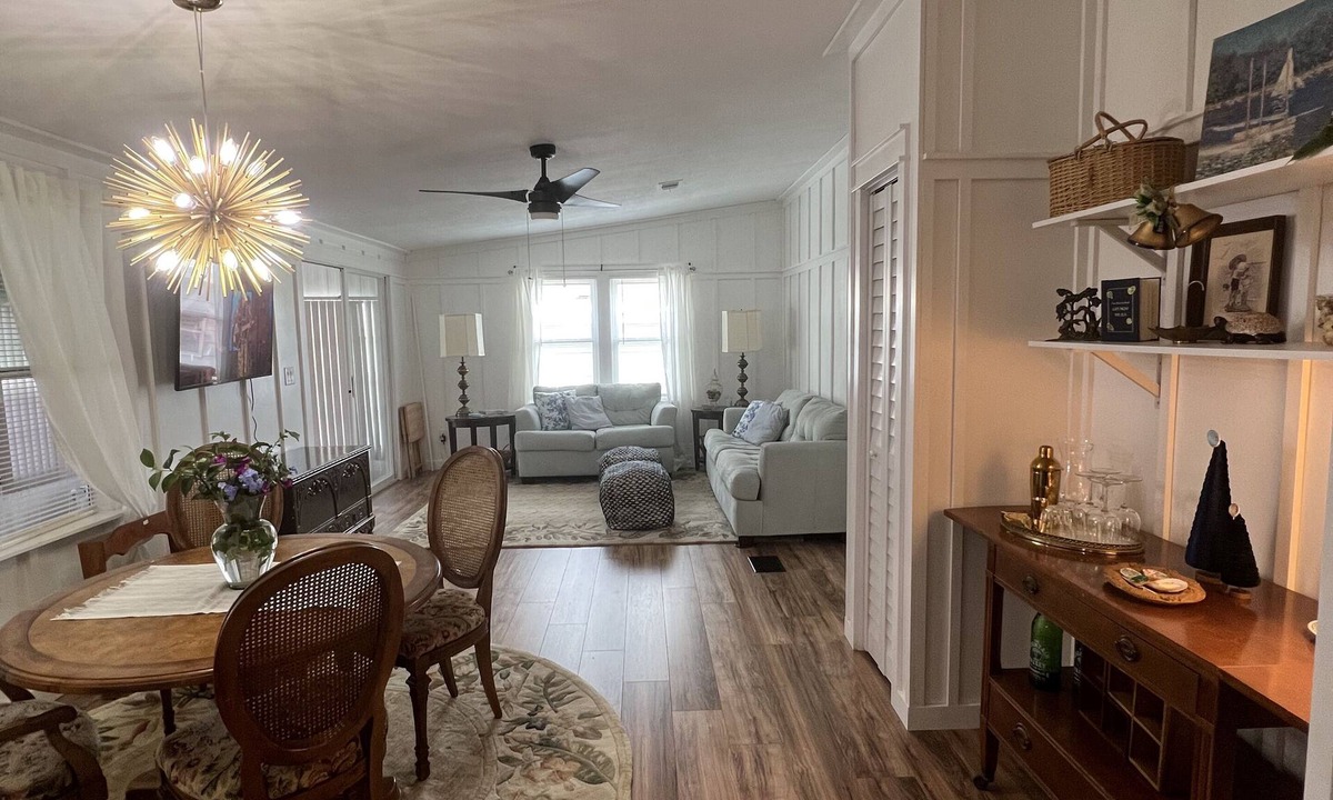 The Villages House | Remodeled 2b/2b on quiet cul-de-sac